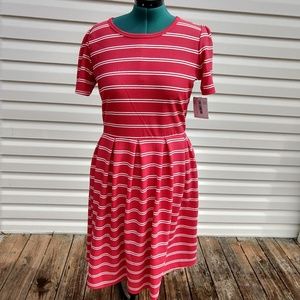 NWT Lularoe Amelia 2xl red and white stripes dress